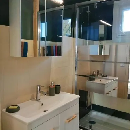 公寓 Maison Au Calme A 5 Minutes Du Centre-ville 2 Nuitees Minimum *