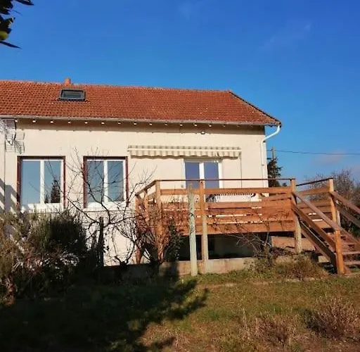 Maison Au Calme A 5 Minutes Du Centre-ville 2 Nuitees Minimum Apartment